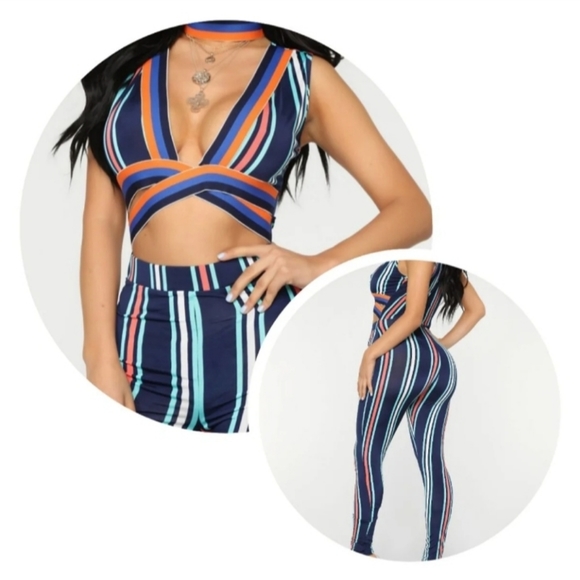 Chic Navy Milti Striped Jumpsuit SZ: XL - Picture 3 of 4